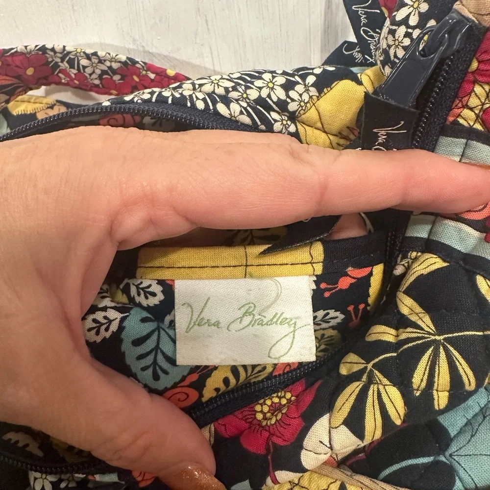 Vera Bradley Happy Snails Crossbody Shoulder Bag Retired 10 X 10.5 - Picture 9 of 9